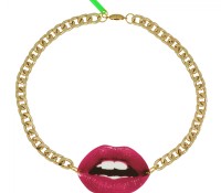 Gold plated Kiss me again necklace – Carnet de Mode – Damen-Schmuck – Schmuck – Ketten,