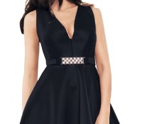 Black Celeb Skater Dress with Gold Chain Trim – OASAP – Damen-Bekleidung – Kleider – ,